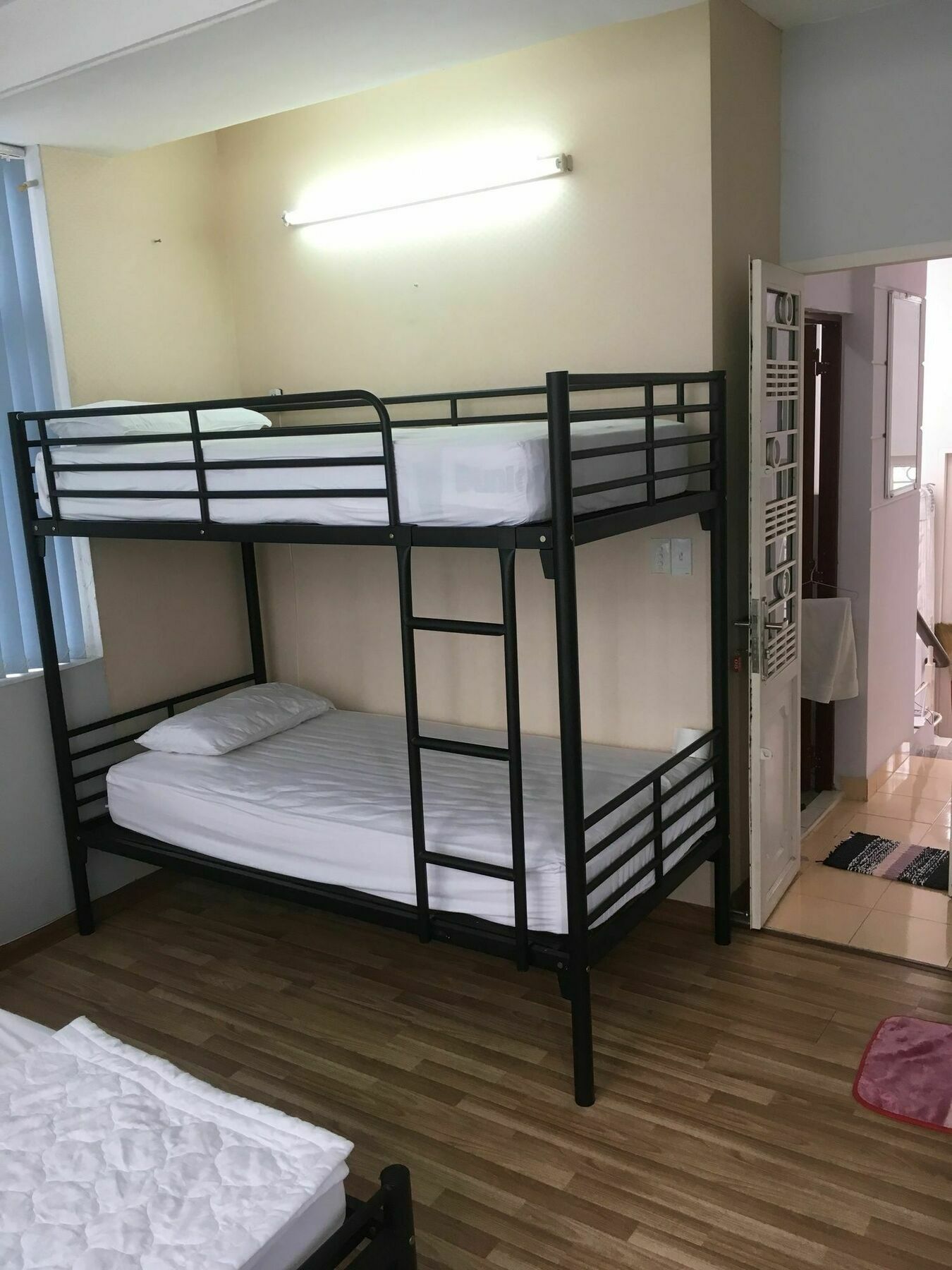 Drop By Saigon Guesthouse مدينة هوشي منه المظهر الخارجي الصورة
